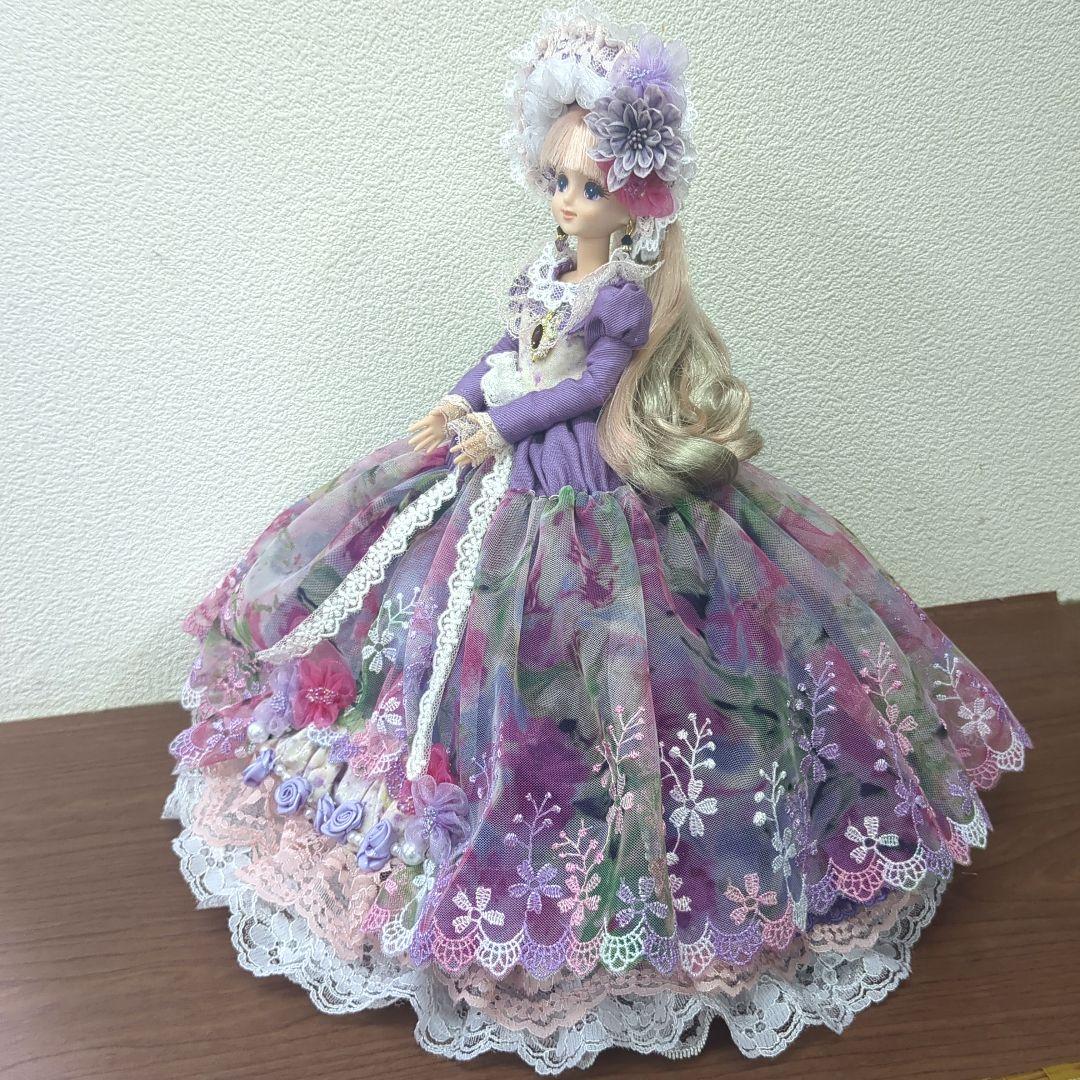 よ*よ様 ジェニーフレンド27cmドール服　あざやか♡紫のドレス