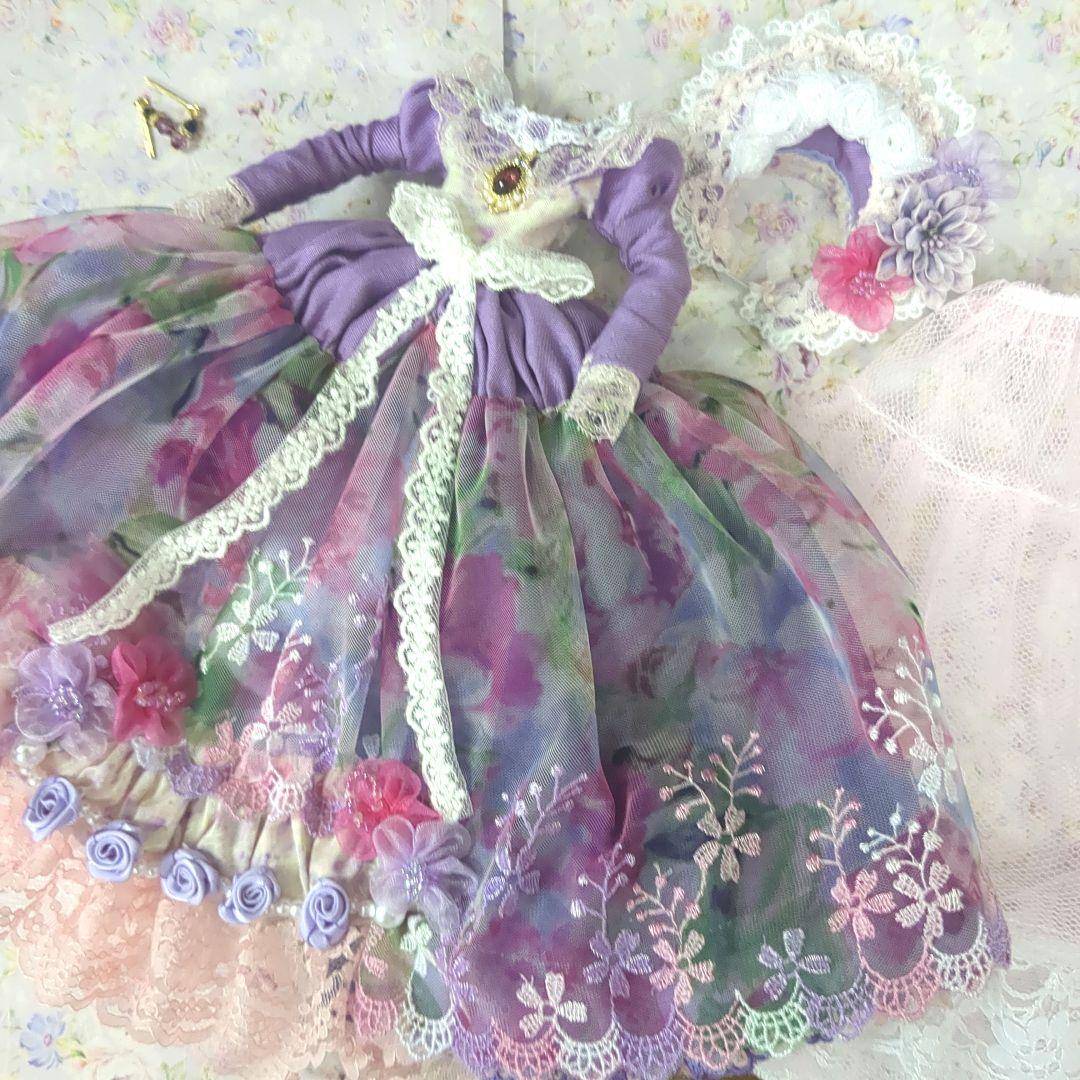 よ*よ様 ジェニーフレンド27cmドール服　あざやか♡紫のドレス
