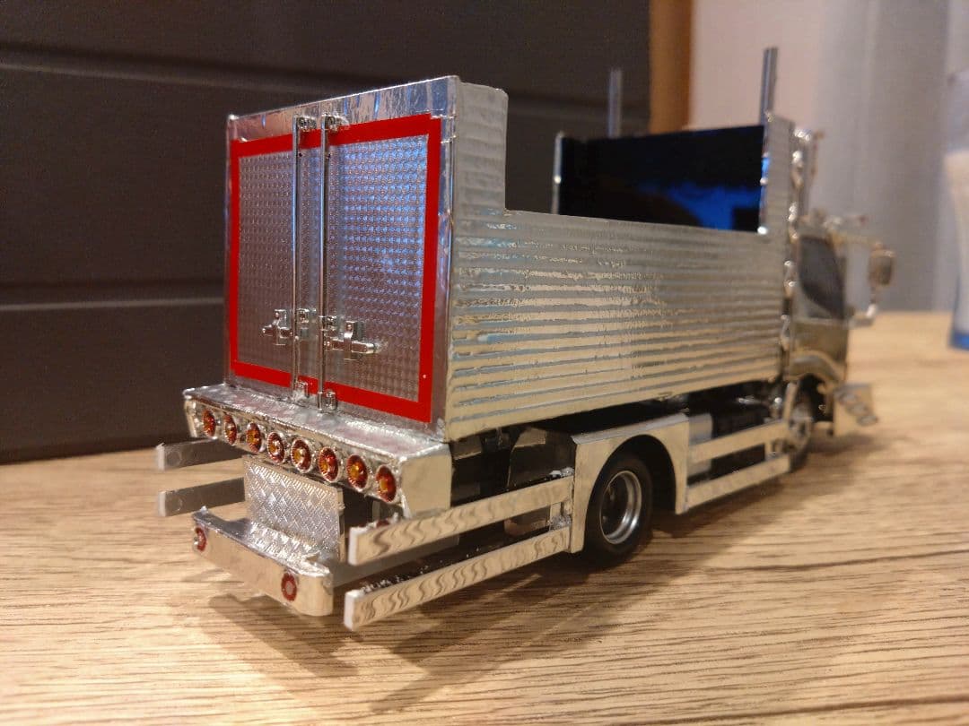 楽プラ　デュトロ　デコトラ