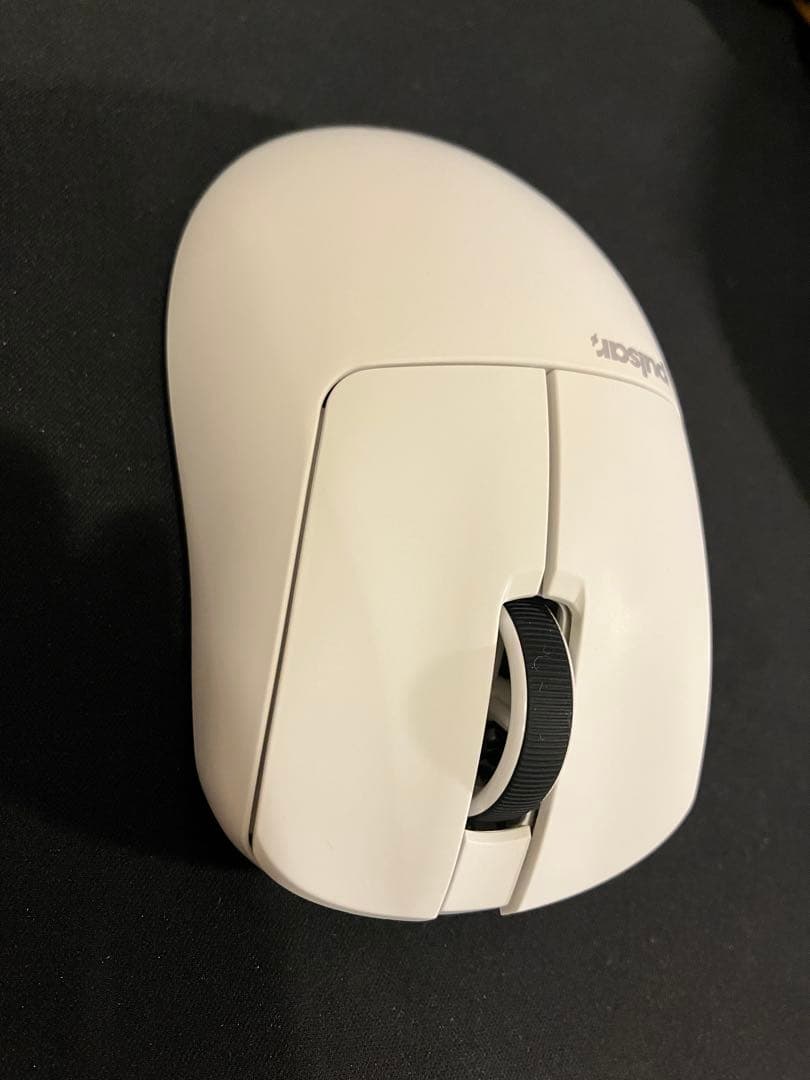 pulsar Xlite V3 ワイヤレスマウス サイズ2 ホワイト