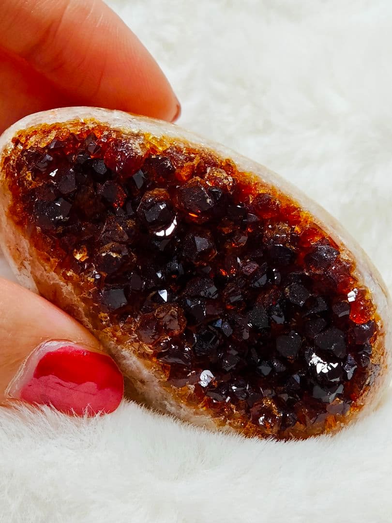 ​【金運】ブラジル産天然石 シトリン原石 エッグ型 ジオード 台座付151.6g