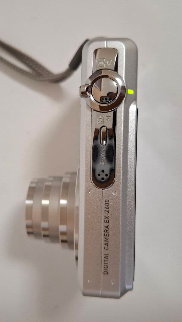 [美品] カシオ CASIO EXILIM EX-Z600 デジタルカメラ