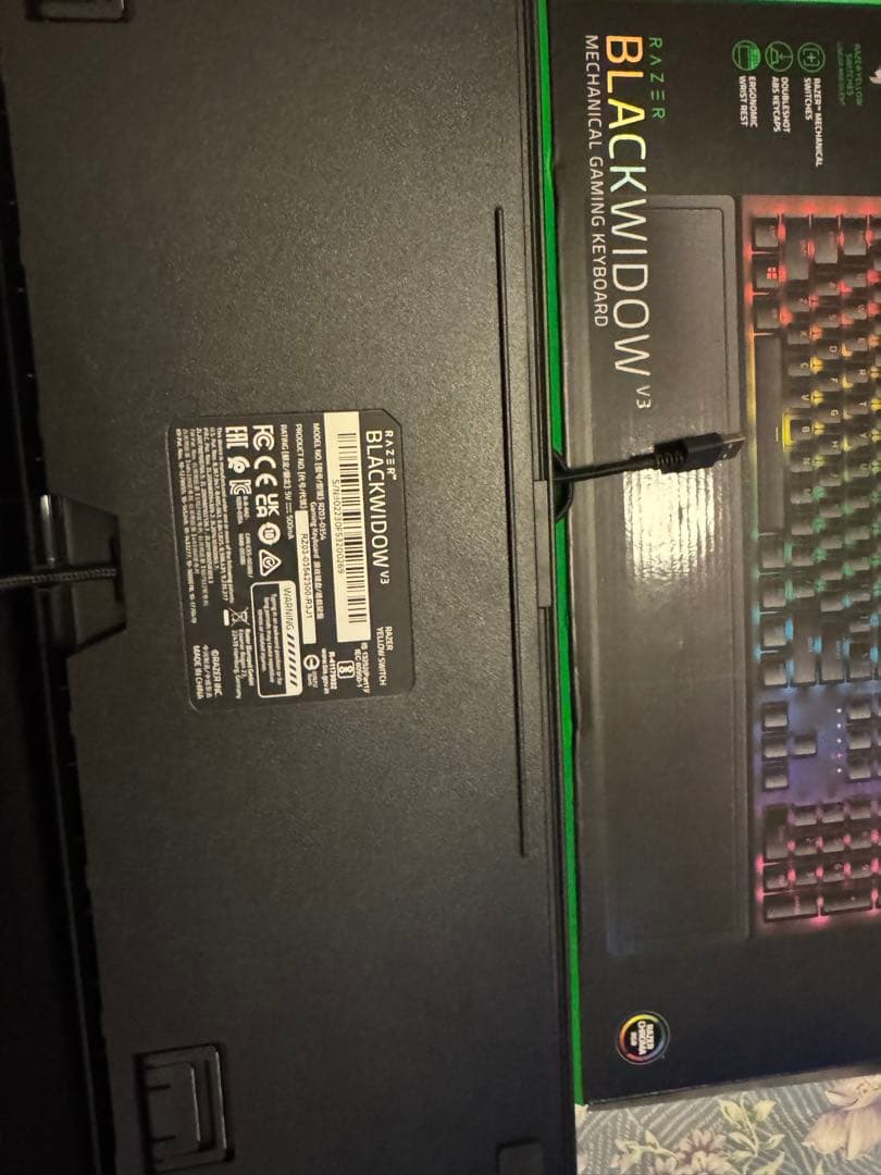 Razer BLACKWIDOW V3 メカニカルキーボード