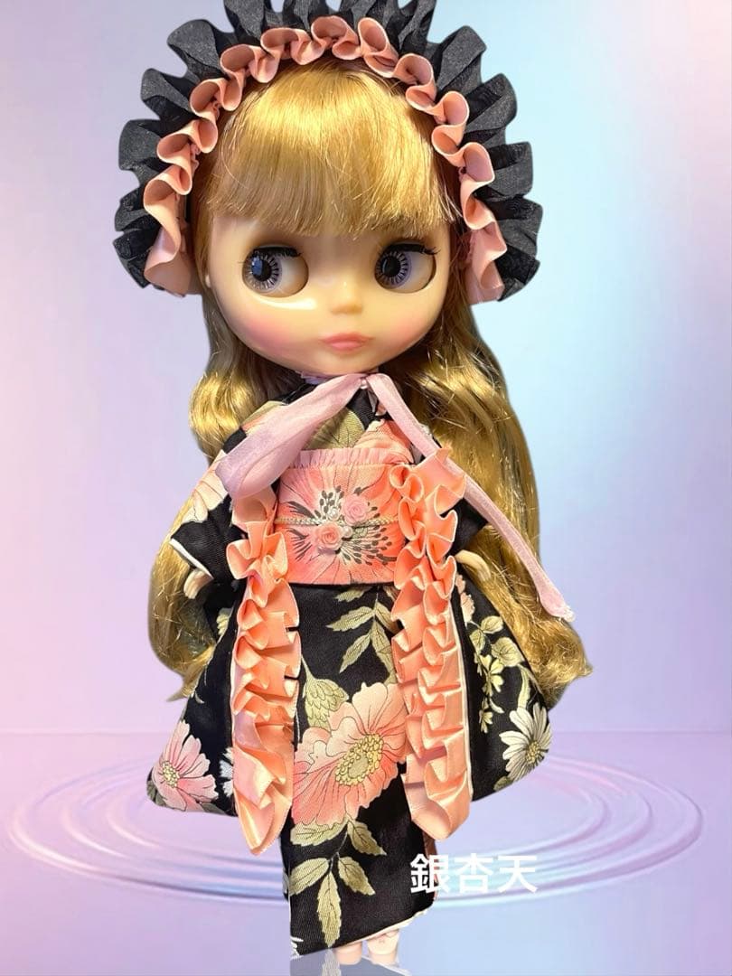 ブライス着物　高級シルクで仕立てたお振袖