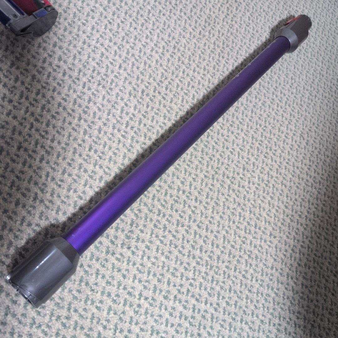 ★ダイソン digital slim fluffy SV18 台付！