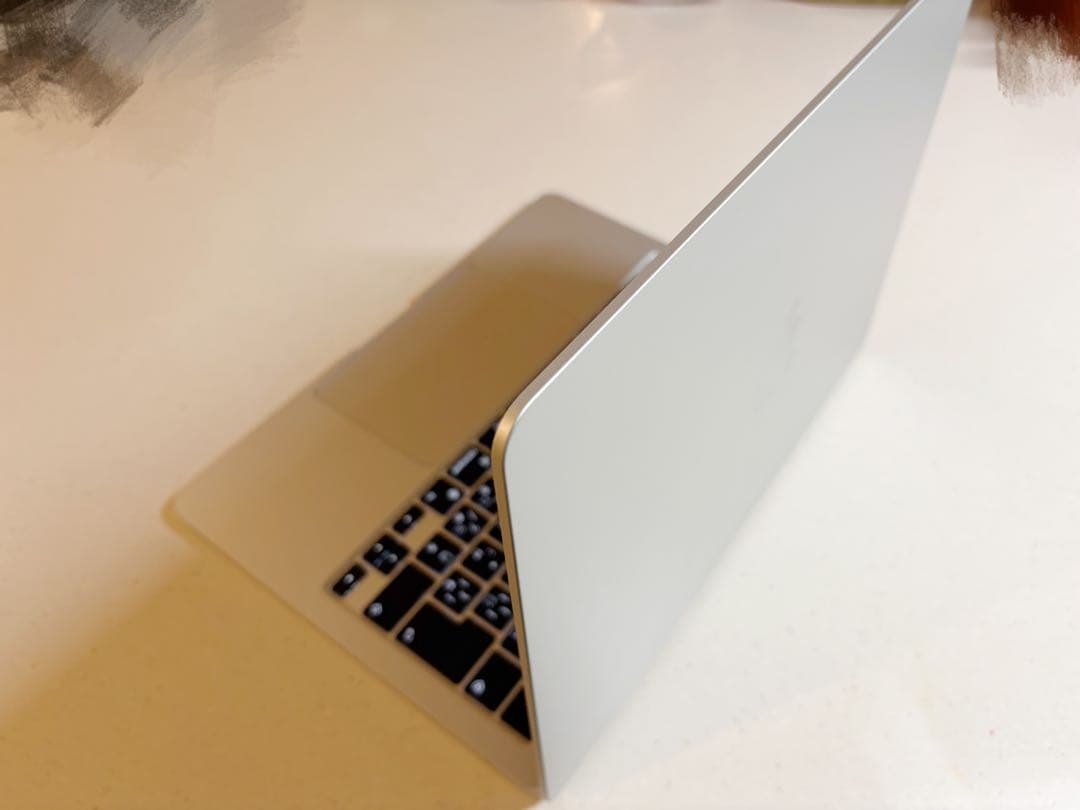 MacBook Air 13インチ 8CPUM3 16GB 256GB シルバー