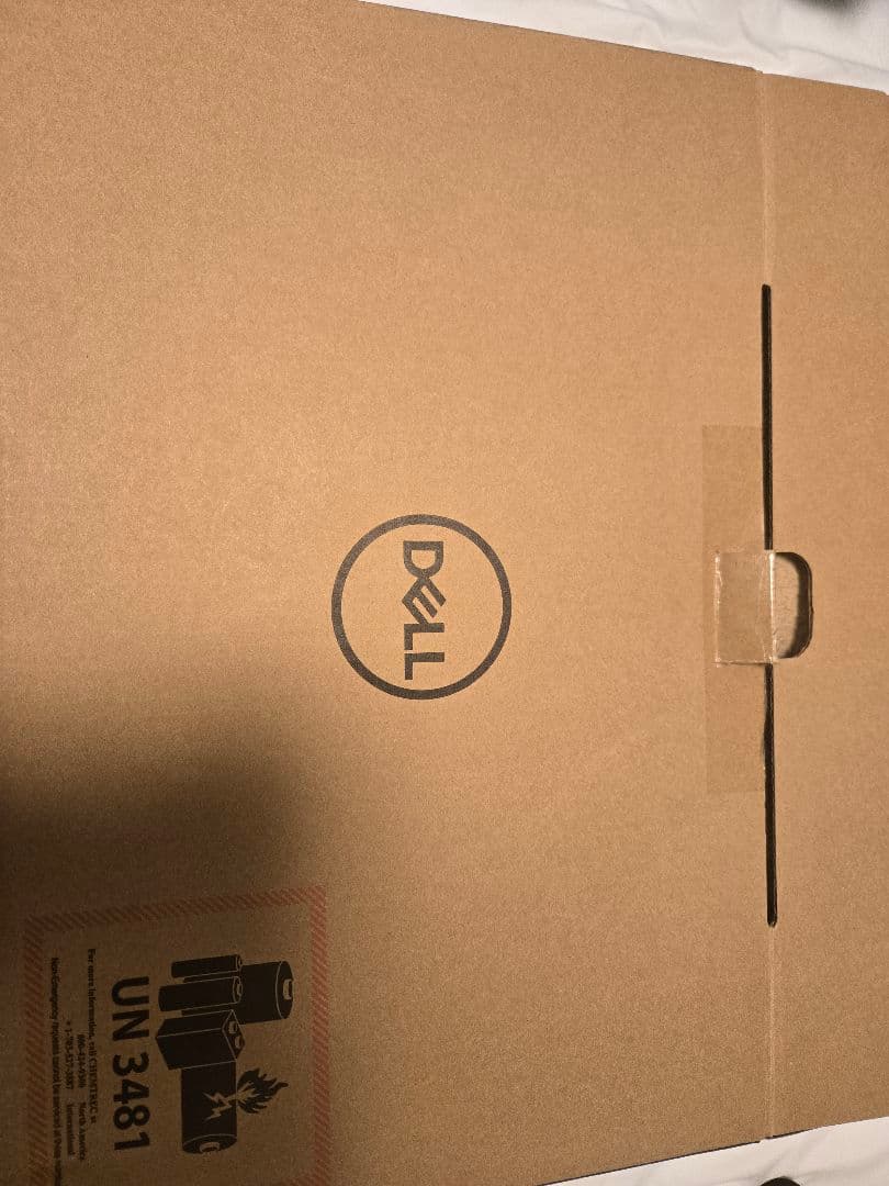 Dell Vostro15 3000　3591