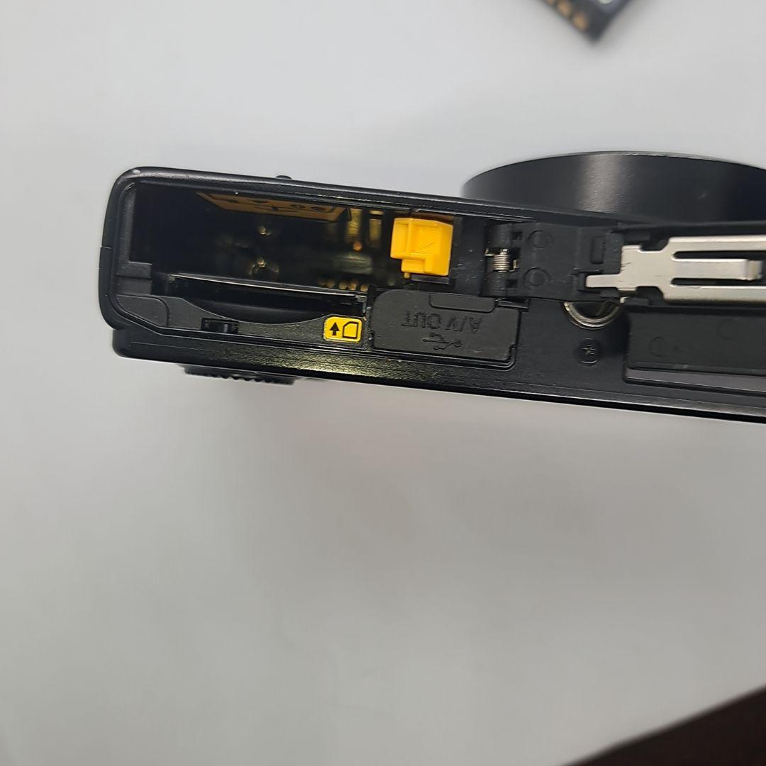 Nikon coolpix p300 黒 コンパクトデジタルカメラ