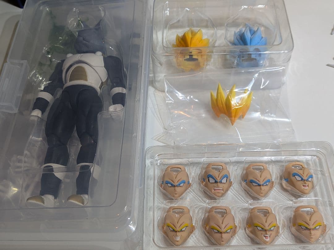 激レア！！海外限定 KONG B002　スーパーサイヤ人