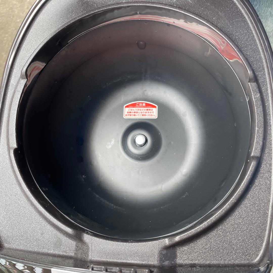 美品！！TIGER IH炊飯器 型番:JPW-D100 2023年式