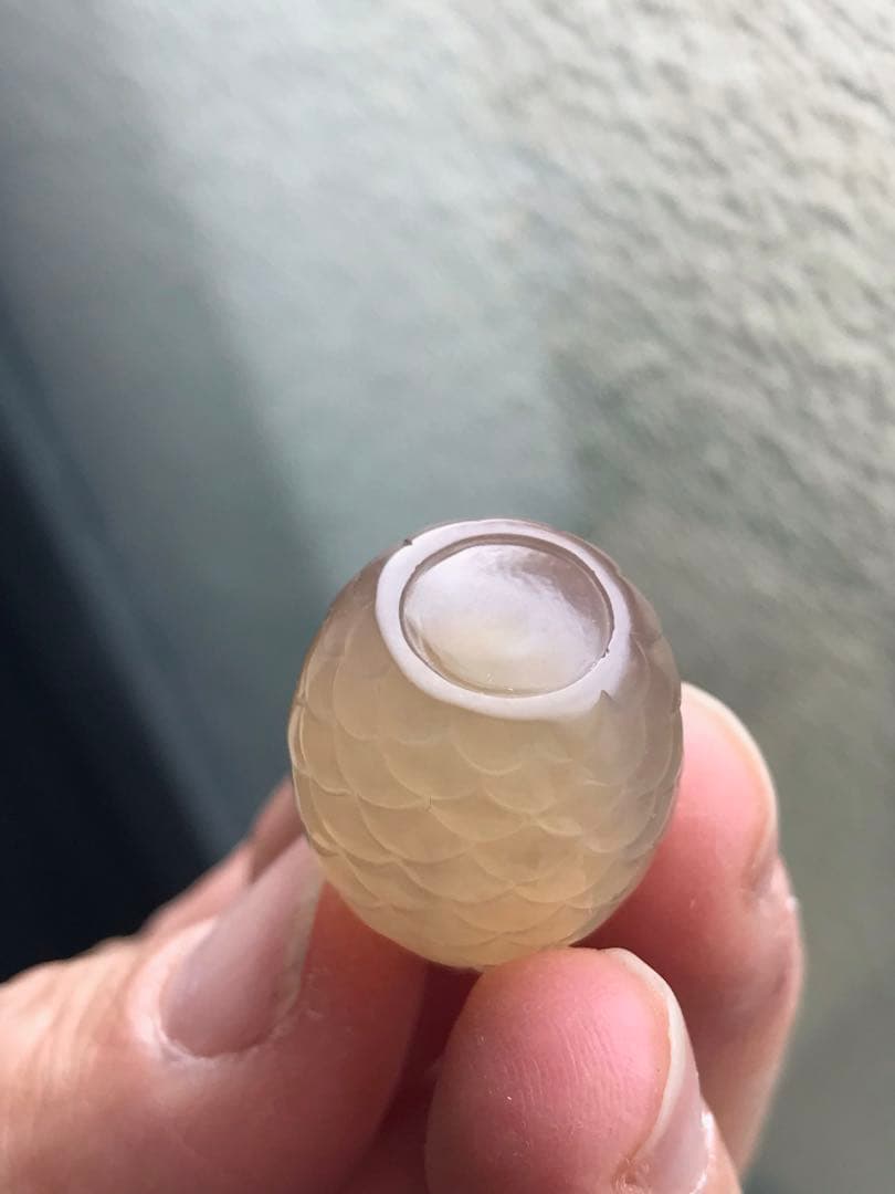 ゴビ石−1457 ゴビ瑪瑙　彫刻　パイナップル