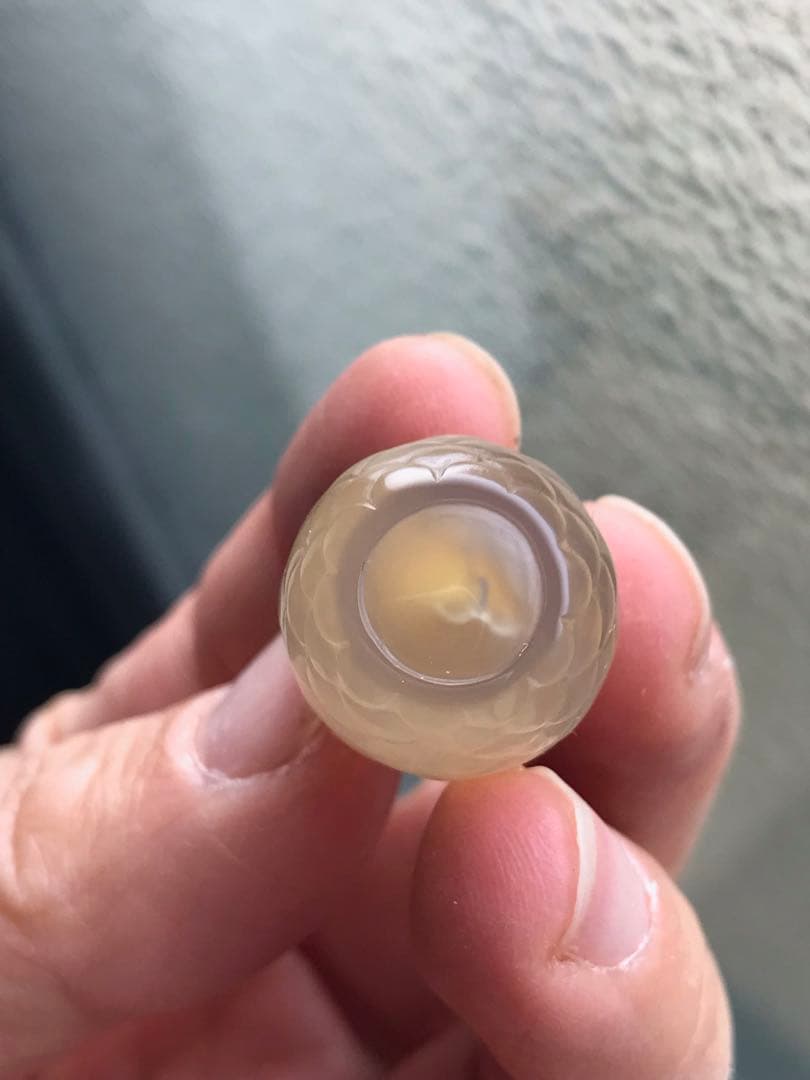 ゴビ石−1457 ゴビ瑪瑙　彫刻　パイナップル