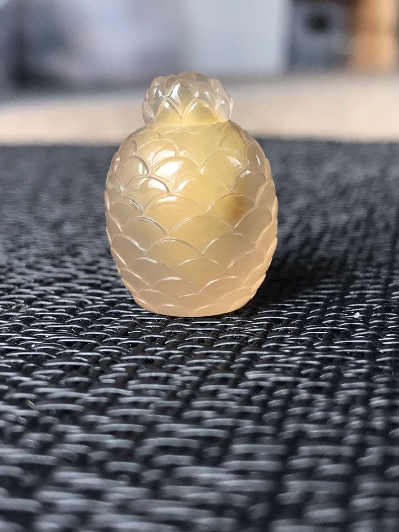 ゴビ石−1457 ゴビ瑪瑙　彫刻　パイナップル