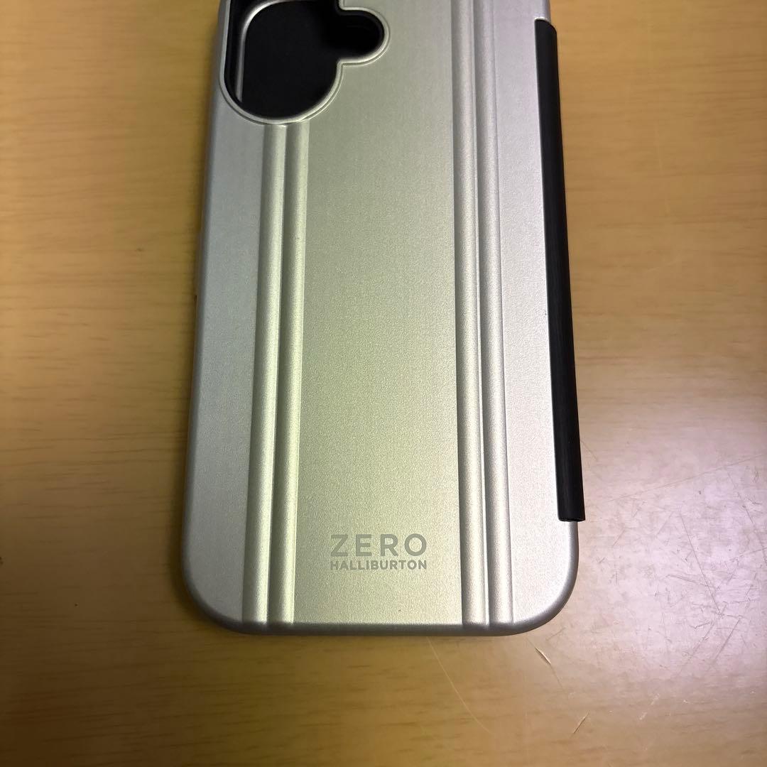 ZERO HALLIBURTON(ゼロハリバートン) iPhone16 ケース