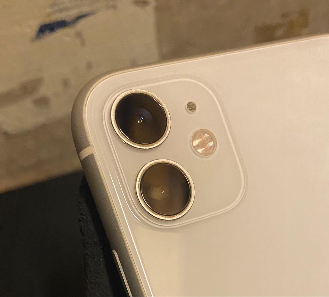 iphone11 64GB 本体 ホワイト