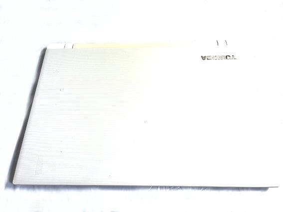 TOSHIBA dynabook AZ35/UW ホワイト