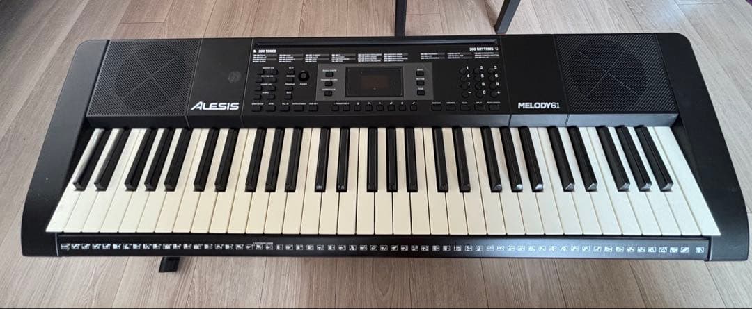 Alesis Melody 61 キーボード