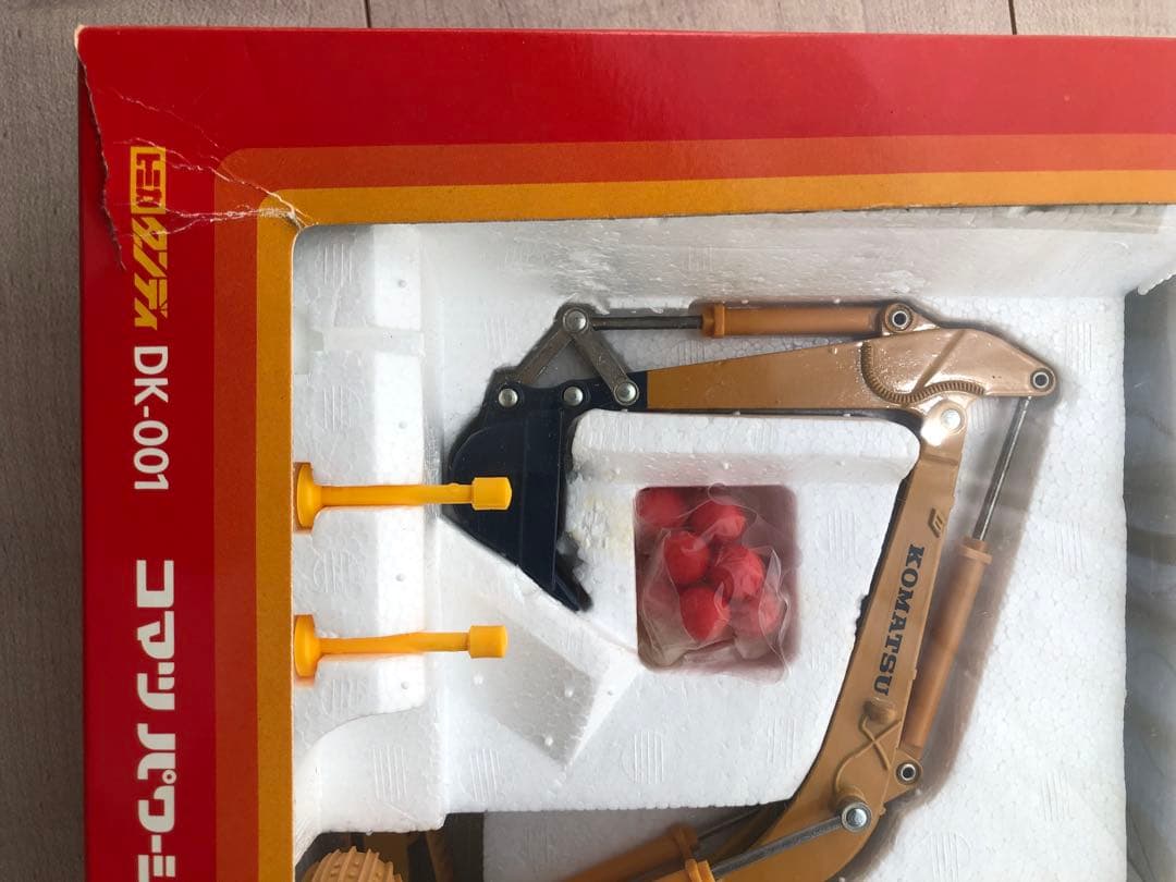 トミカ　ダンディ　DK-001 コマツ　パワーショベル　PC200