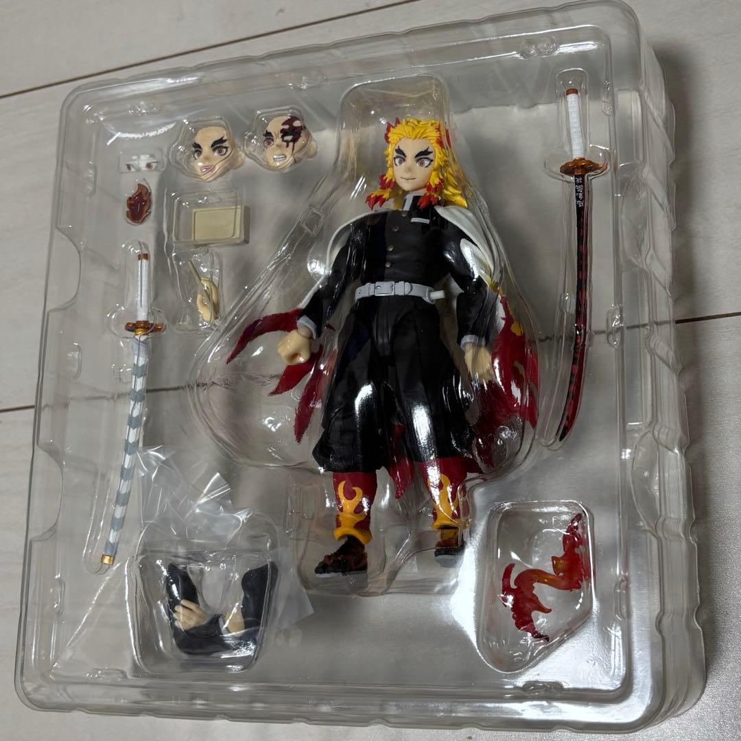 Figma 553 煉獄杏寿郎 フィギュア　中古