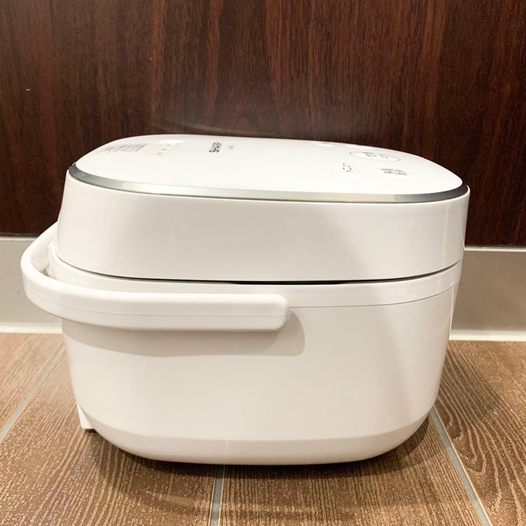 シャープ 炊飯器 ３合炊き ホワイト KS-CF05C-W 2020年製