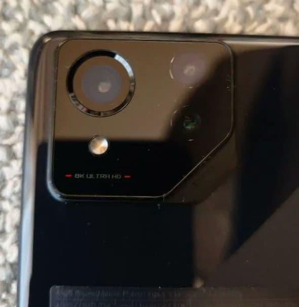 間もなく削除します【極美品】ASUS ROG Phone 8 256GB