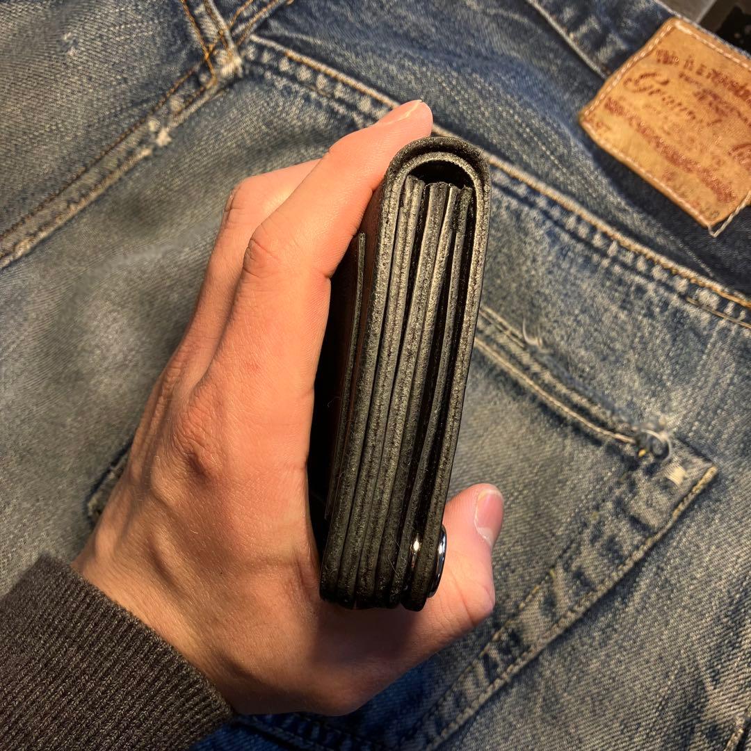 お札が折れない！ミドルトラッカーウォレット　3層 シルバー 栃木レザー