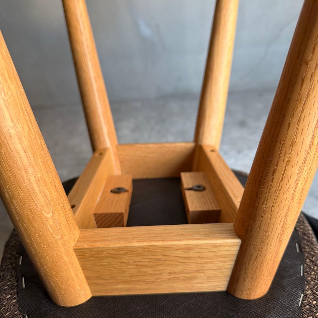 未使用品 飛騨家具 KASHIWAスツール（張座）柏木工 飛騨家具 木製スツール