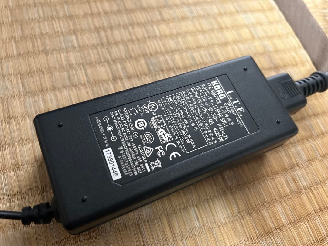 KORG LP-380 ホワイト 電子ピアノ　88鍵盤　18製