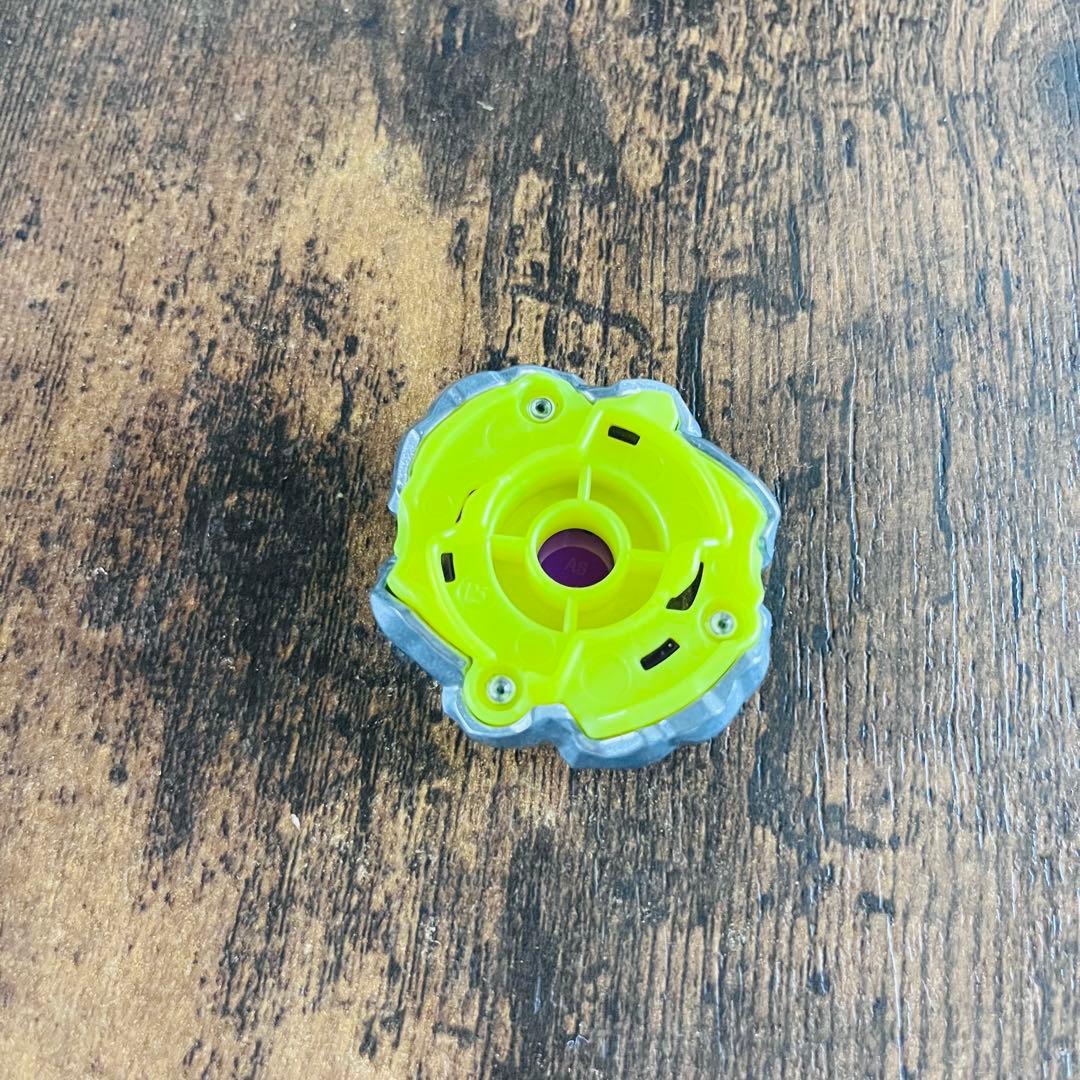 【レアベイ重めブレード】ベイブレードX オロチクラスタ6-60LF ま3