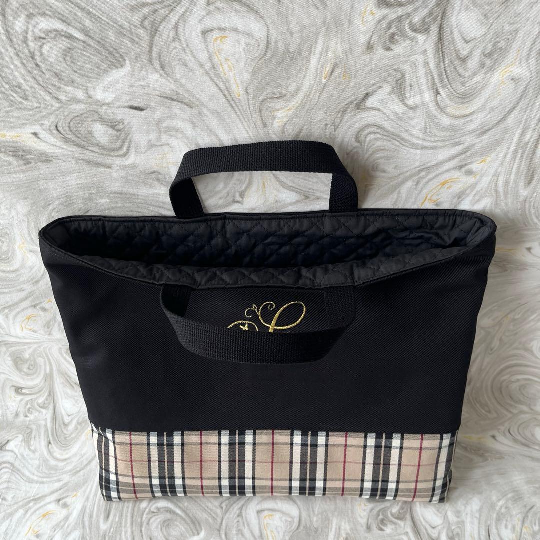 オーダー商品　イニシャル　お名前刺繍入り　入学、入園3点セット☆