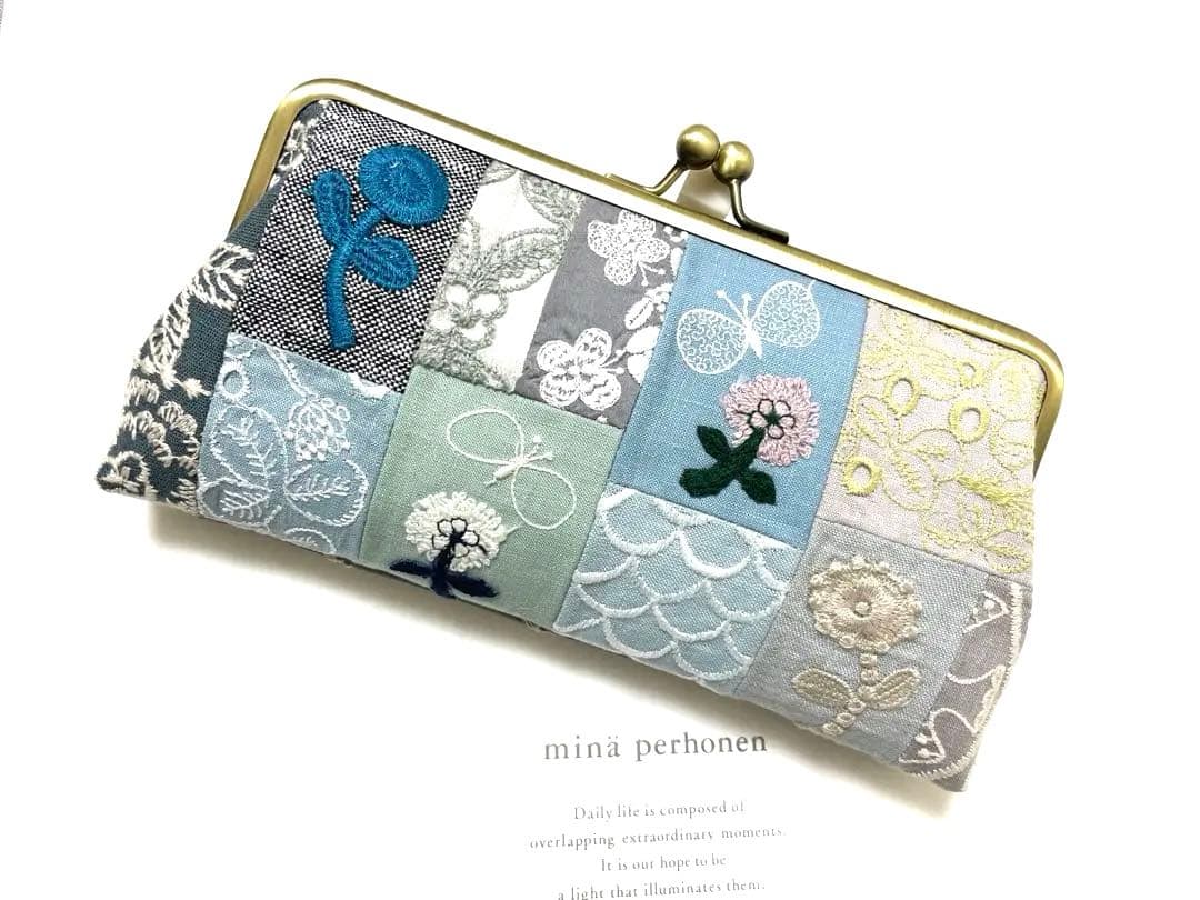⚮ミナペルホネン bonheur & skip パッチワーク がま口ポーチ