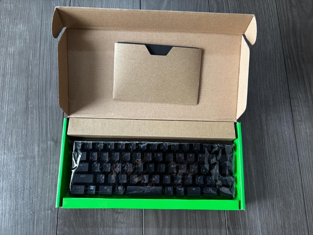 【美品/使用3ヶ月未満】Razer Huntsman Mini JP 黒 赤軸