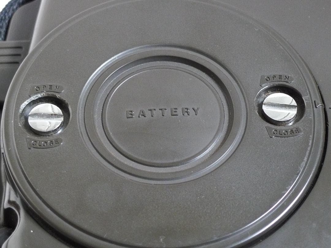 値下)ナショナルパナソニック防浸形AMFMラジオ RF-622 MARINE-1