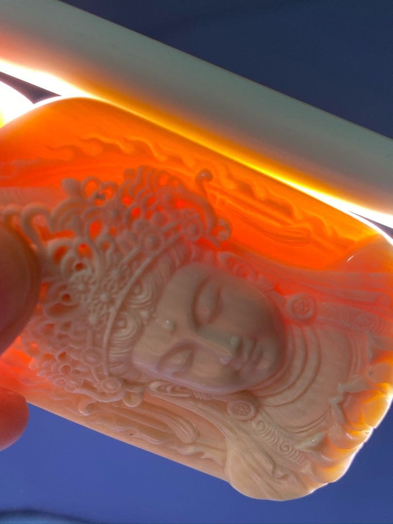 天然マンモス牙美しい手作り彫刻 観音菩薩 ペンダント