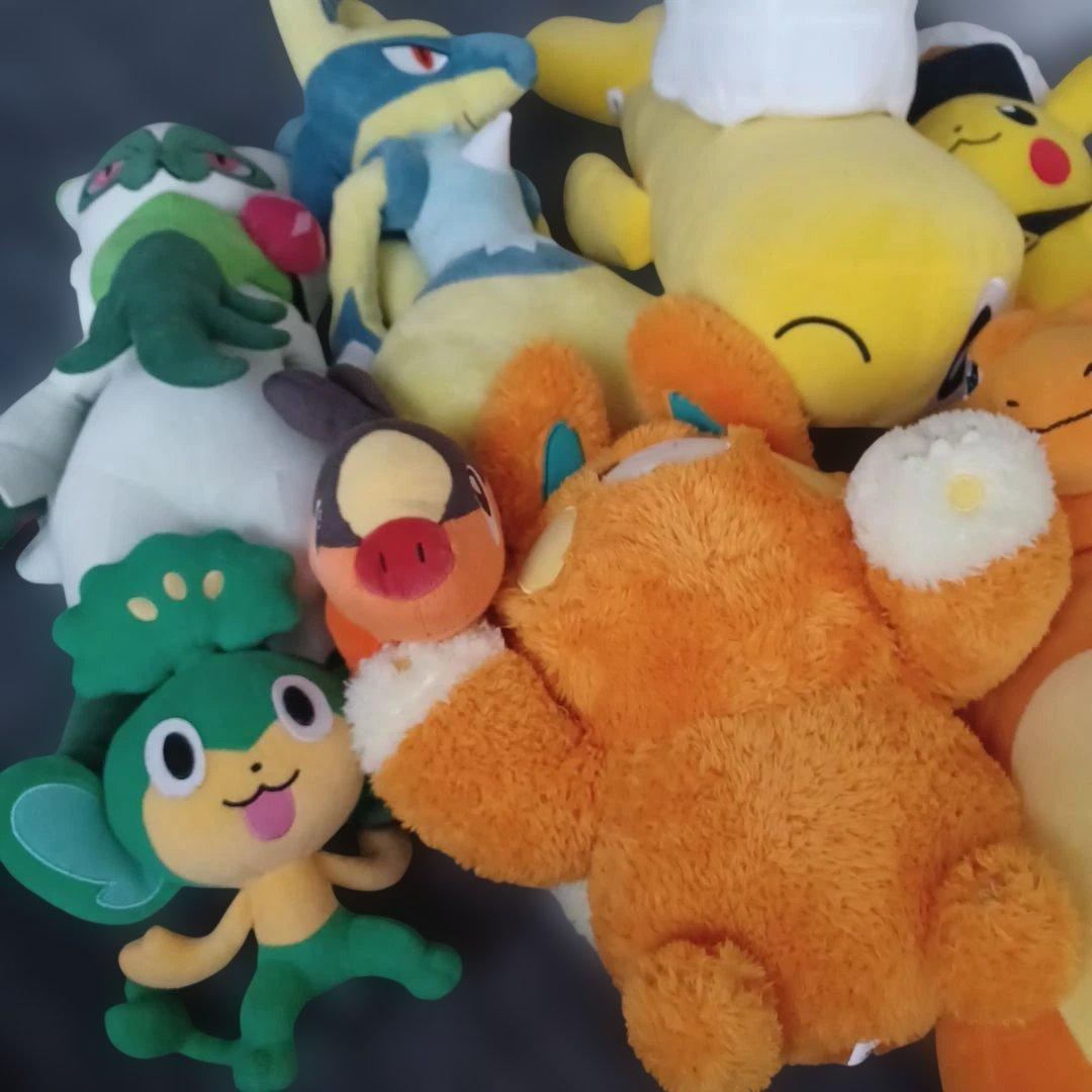 ポケットモンスター　ポケモン　ぬいぐるみ　大量　8体
