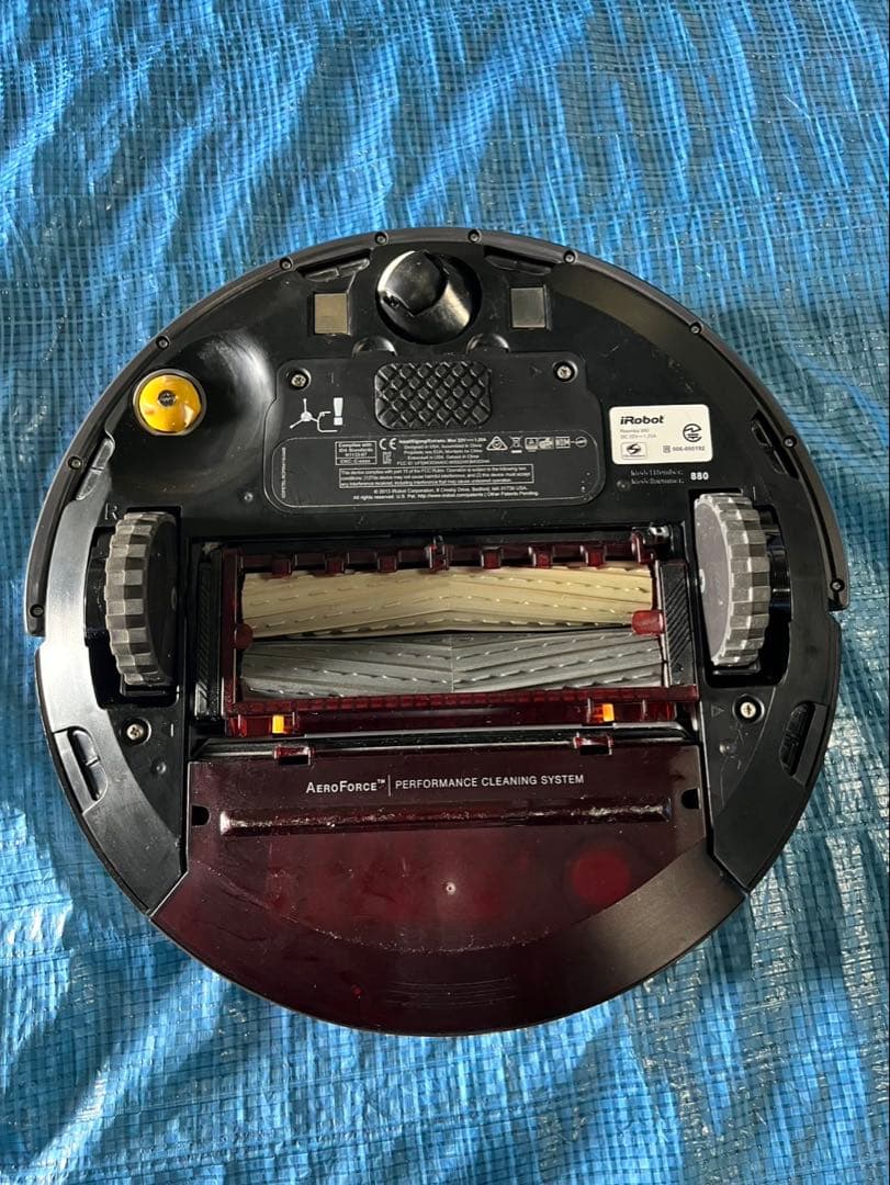 iRobot Roomba 880 本体 充電器付き　ルンバ　美品