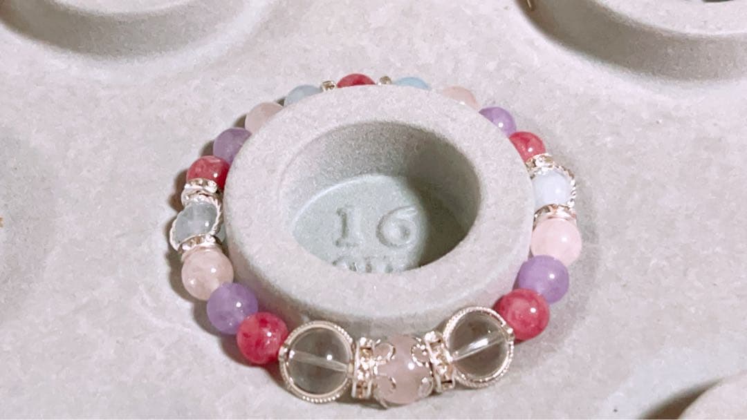 恋愛運　ブレスレット