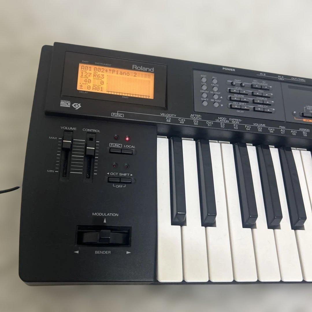 【極美品】Roland SK-88 PRO キーボード サウンドモジュール