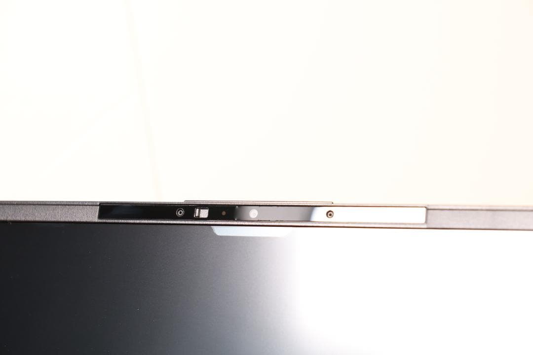 富士通 LIFEBOOK WU4/J3 32GB/1TB/11pro 極美品
