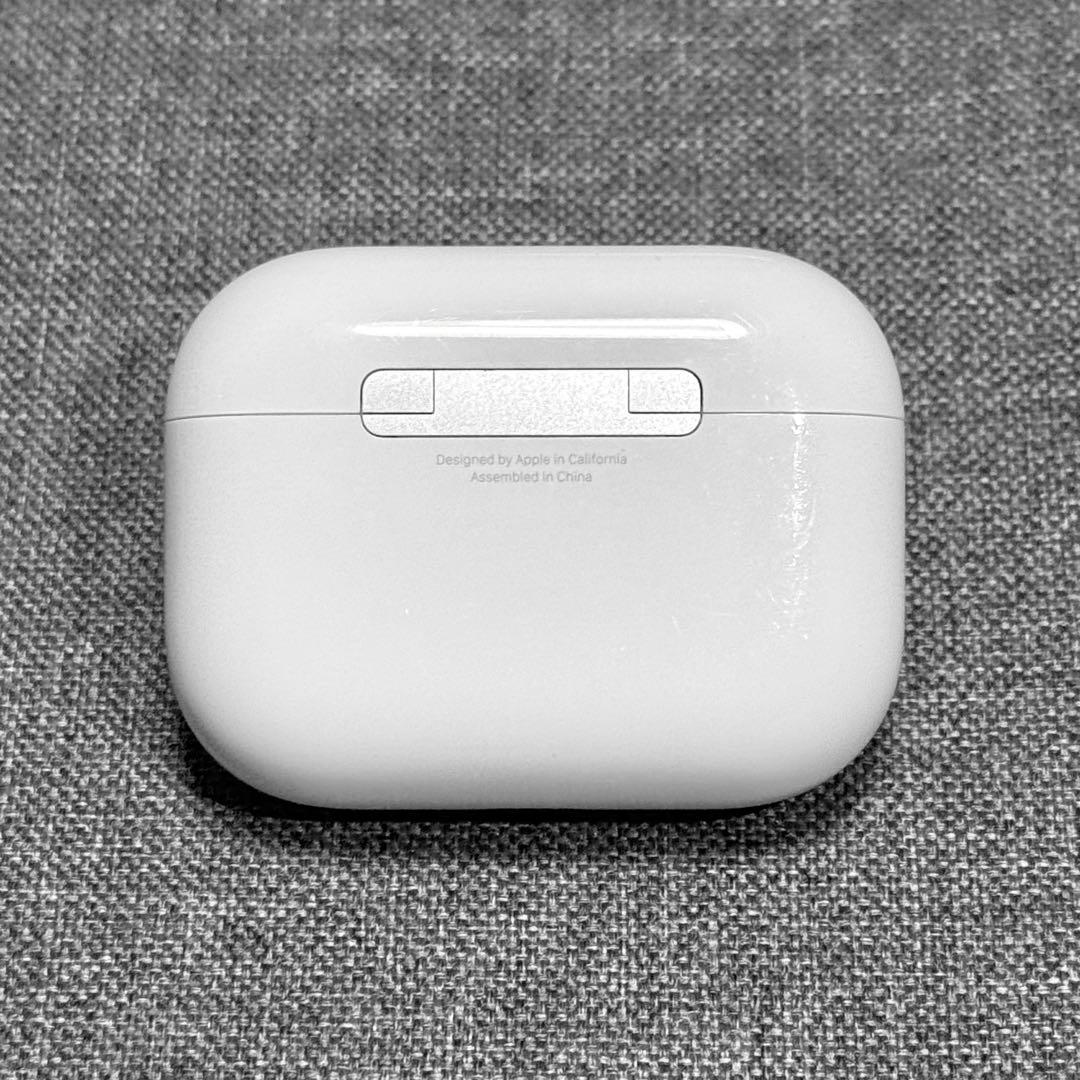 【綺麗】Apple AirPods Pro 第3世代 充電ケース