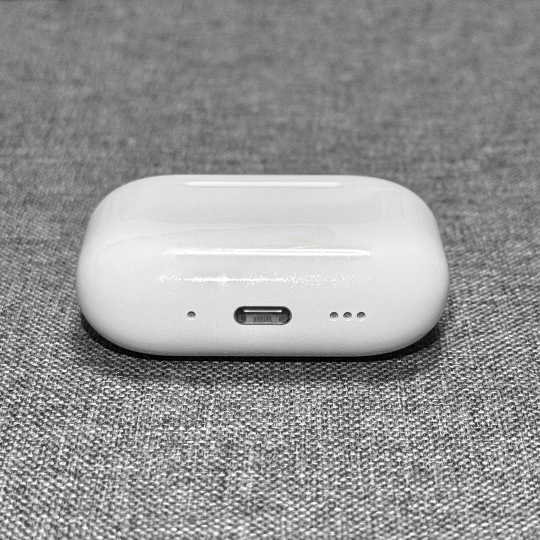 【綺麗】Apple AirPods Pro 第3世代 充電ケース