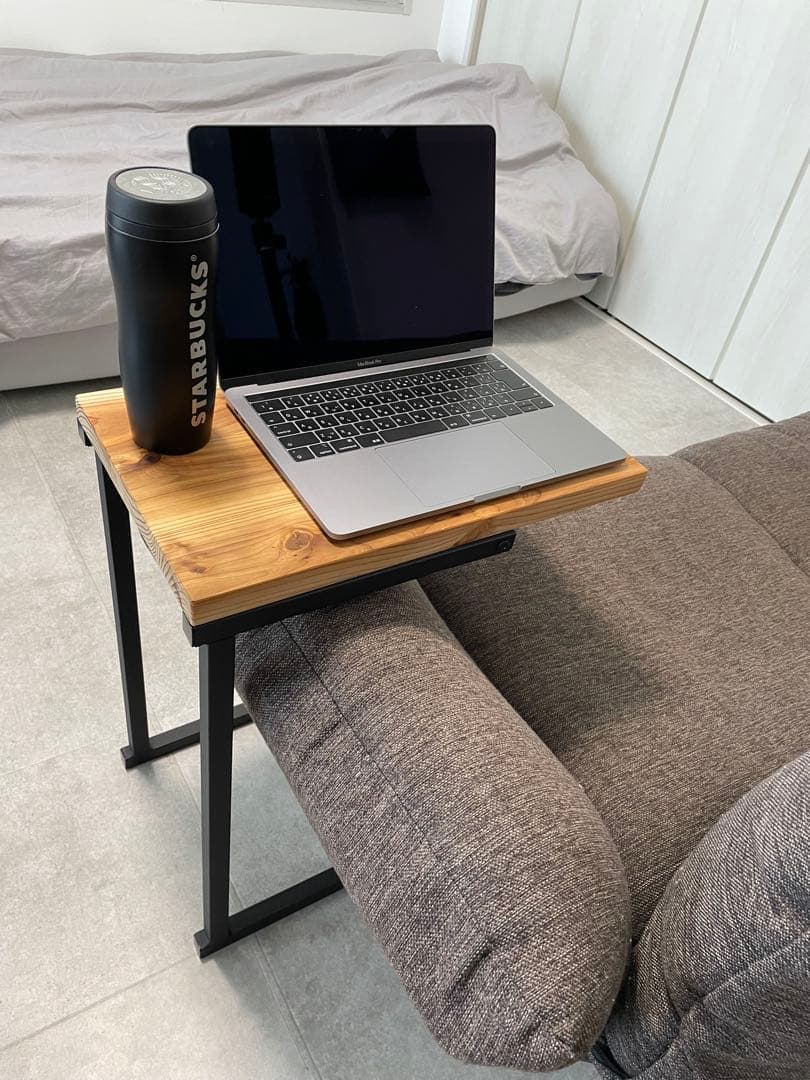 国産杉無垢材　サイドテーブル　一点物 アイアン脚　即日発送