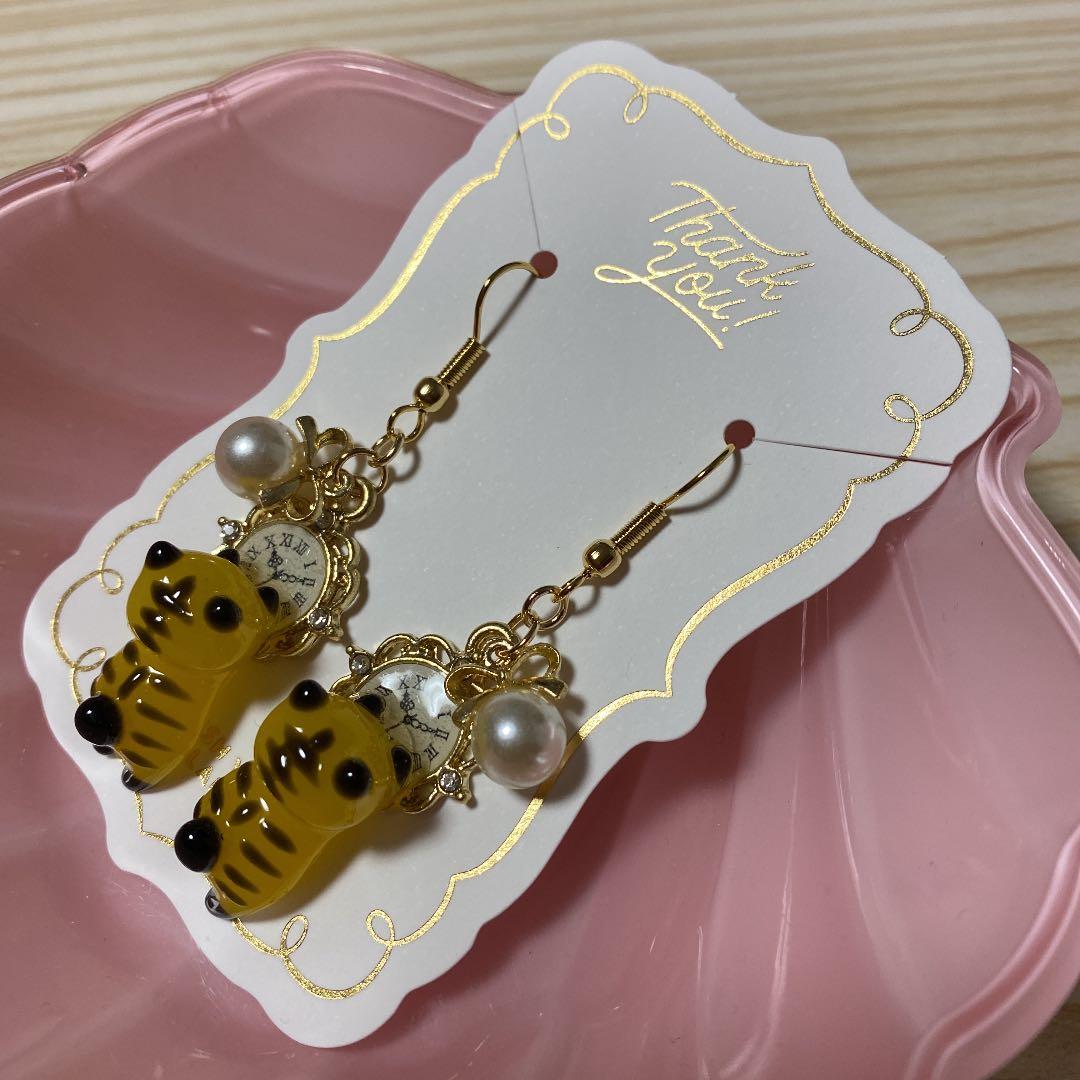 ☆寅ネコちゃんピアス☆