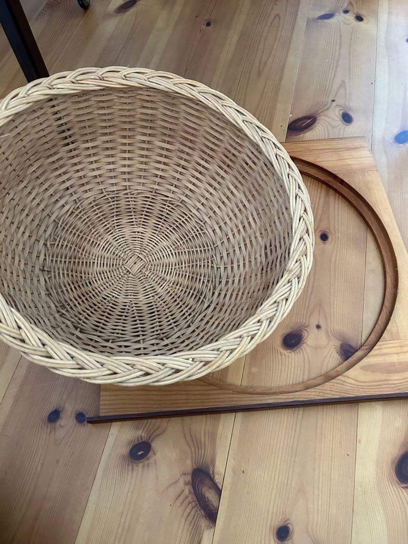 北欧　ビンテージ　ソーイングワゴン　バスケット　かご　手芸　裁縫箱