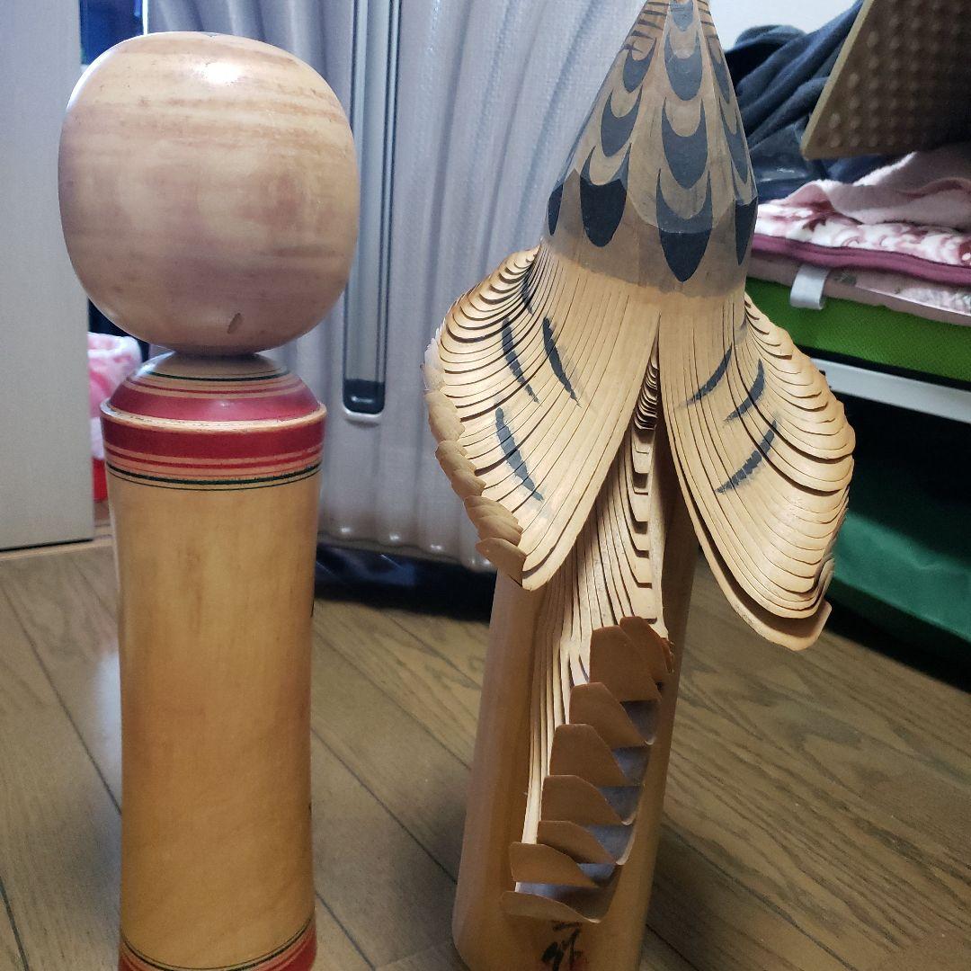 巨大コケシとお鷹ぽっぽ