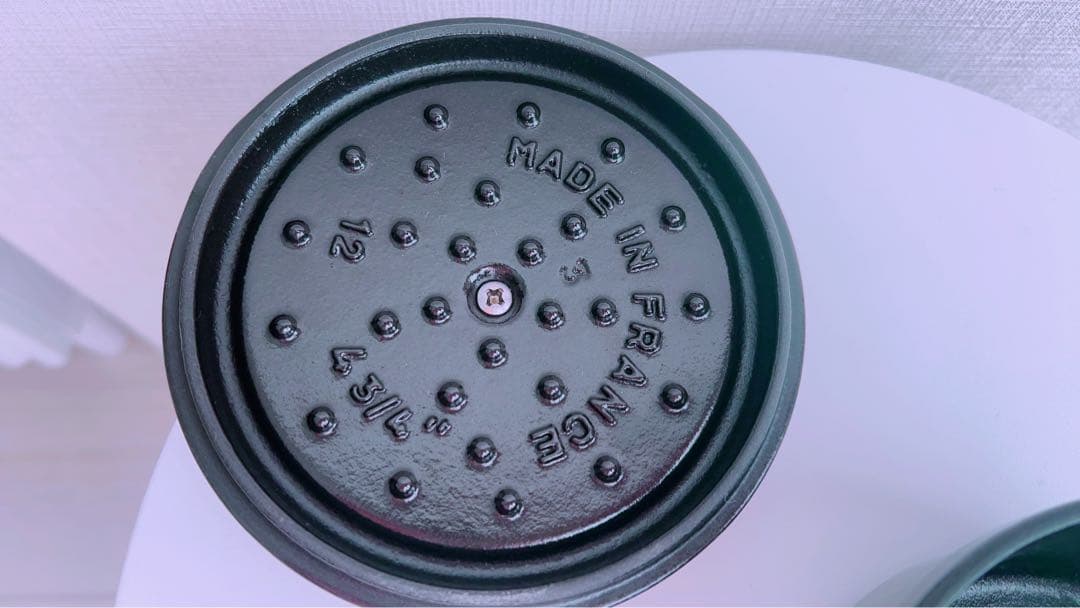 STAUB 鋳鉄製 両手鍋 グレー