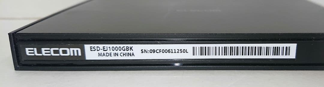 エレコム ポータブルSSD 1TB ブラック ESD-EJ1000GBKR