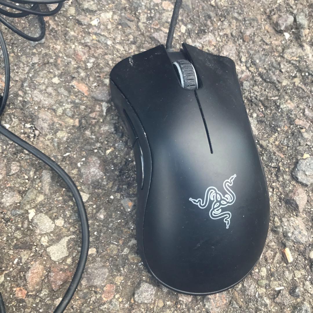 Razer ゲーミングヘッドセットとマウスセット