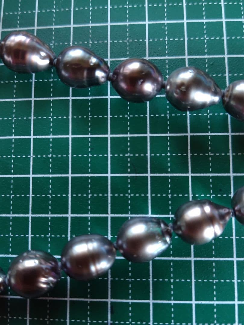 【鑑別書】黒蝶真珠ネックレス　迫力のバロック