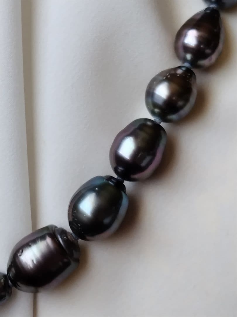 【鑑別書】黒蝶真珠ネックレス　迫力のバロック